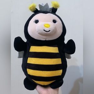 Sunny Bee Squishmallow Hugmee